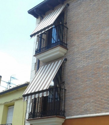 Toldo Punto Recto Tensión